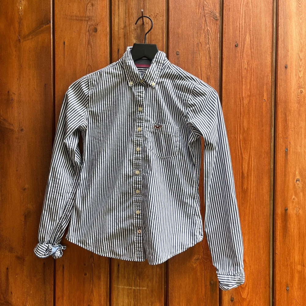 Hollister| White and Blue Stripes Shirts